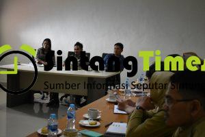 Rapat kerja di DPRD Sintang