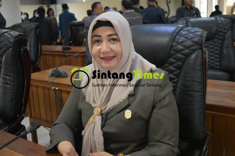 Mainar Puspa Sari DPRD Kabupaten Sintang 